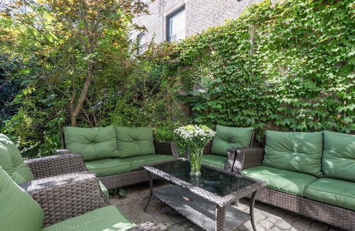 Cabbagetown House | 6 Bdrm + 5 Bthrm Heritage Home - Ideal for Students and Young Professionals