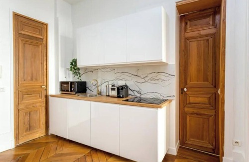 Madeleine Apartment | 6 bedroom Apartment Ideally located near Opéra & Place Vendôme