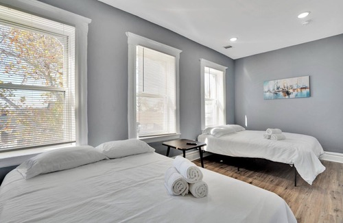 Roselle Park Apartment | 6 Beds-Beautiful Apartment , near Schools, Bus Transits! Pet Friendly!