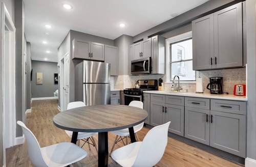 Roselle Park Apartment | 6 Beds-Beautiful Apartment , near Schools, Bus Transits! Pet Friendly!