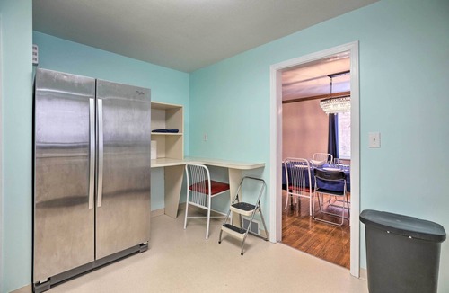 Squirrel Hill House | 6 Mi to Dtwn: Pittsburgh Townhome w/Porch