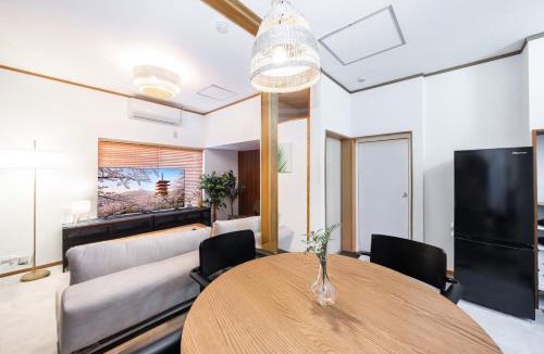 Matsubara Apartment | 6 min walk from Shibuya Ward, Nishi-Shinjuku 5-chome Station, Great access to Shinjuku, Harajuku, Fully furnished, 6 people, 101