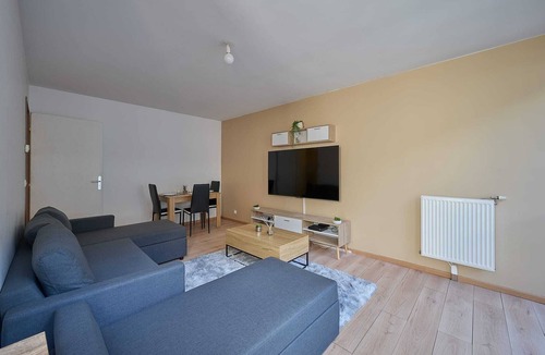 19th Arrondissement Apartment | 6 Personnes/Parking gratuit/Ourcq/La Villette