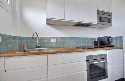Combat Apartment | 60 m² Apartment ∙ 2 bedrooms ∙ 4 guests
