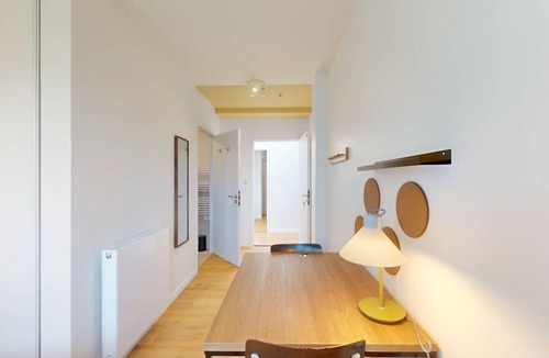Suresnes Resort | 618 m² Private room ∙ 1 bedroom ∙ 2 guests