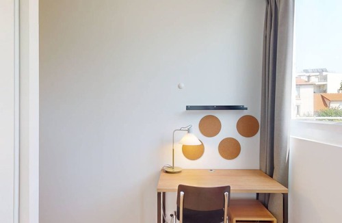 Suresnes Resort | 618 m² Private room ∙ 1 bedroom ∙ 2 guests