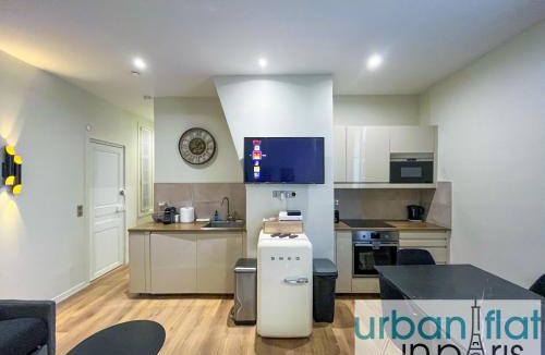 8th Arrondissement Apartment | 62-LUXURY FLAT CHAMPS ELYSEES (1G)