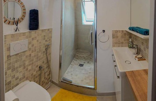 Necker Apartment | 62 m² Apartment ∙ 2 bedrooms ∙ 4 guests