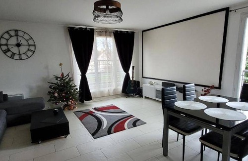Chessy Apartment | 64 m² Apartment ∙ 2 bedrooms ∙ 7 guests