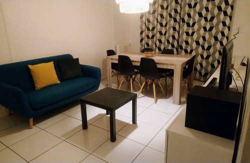 Thiais Resort | 64 m² Private room ∙ 1 bedroom ∙ 1 guest