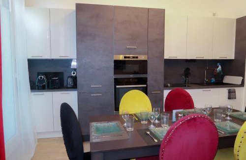 Quartier du Vieux-Pont - Sainte-Genevieve Apartment | 65 m² Apartment ∙ 2 bedrooms ∙ 5 guests