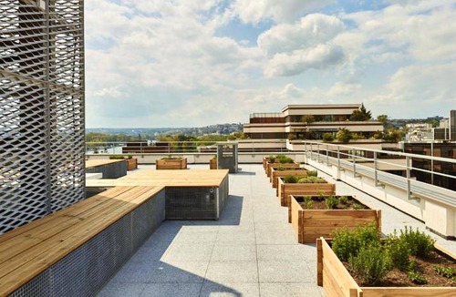 Suresnes Apartment | 65 m² Serviced apartment ∙ 2 bedrooms ∙ 3 guests