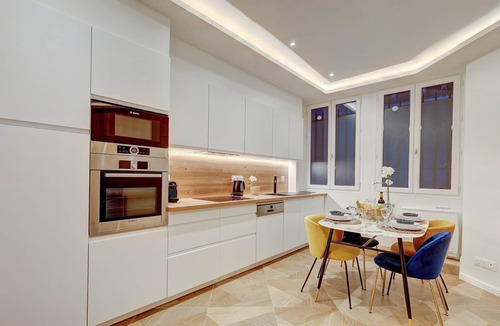 Porte-Saint-Martin Apartment | 669 Lily Turbigo - Superb apartment Paris