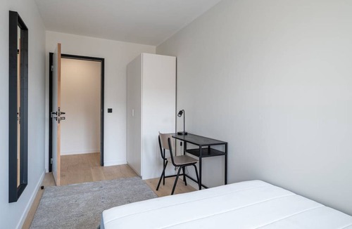 Clichy Resort | 68 m² Private room ∙ 1 bedroom ∙ 1 guest