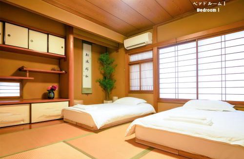 Kamiya Villa | 7時IN19時OUT相談可 # 池袋王子赤羽駅無料送迎 # 上野駅14分 # 一棟貸し # 2LDK2LDK # 7 00 IN19 00 OUT upon request # Free pick-up at Ikebukuro, Oji, and Akabane Stations # 14 min to Ueno # Whole house rental # 2LDK2LDK