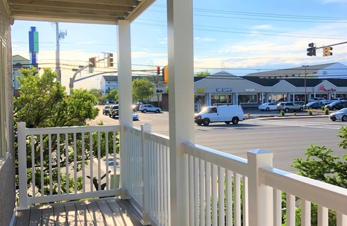 North Ocean City House | 7 Bedroom, great for Groups close to Northside Park and Beach