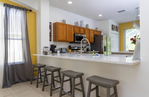 Kissimmee House | 7 Bedroom Luxury Home , Sleeps 16