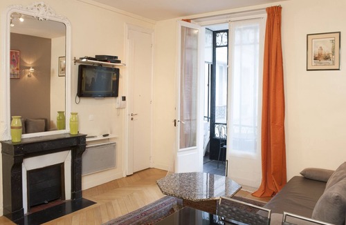 Faubourg-du-Roule Apartment | 7 RUE WASHINGTON PARIS, CHAMPS ELYSEES, George V