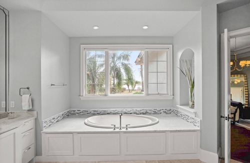 Florida Central Atlantic Coast House | 7000Sqft- 2 Story Lakefront Mansion w/ Heated pool