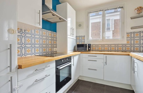 La Garenne-Colombes Apartment | 75 m² Apartment ∙ 2 bedrooms ∙ 4 guests