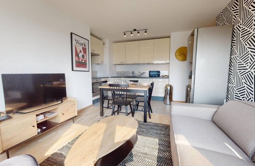 La Garenne-Colombes Resort | 75 m² Private room ∙ 1 bedroom ∙ 1 guest
