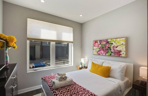 Fairmount Apartment | 755 Capitol - A Exquisite 3 Bedroom Home in Fairmount