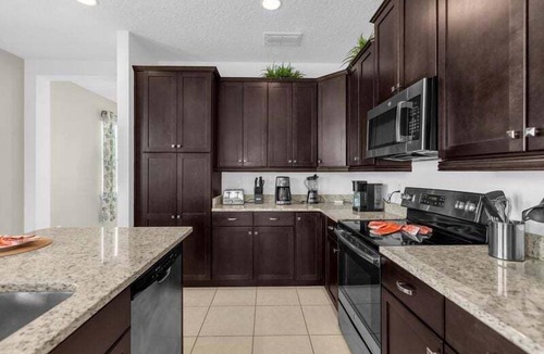 Bay Lake House | 7594 Oasis 8BD Villa- pool&spa