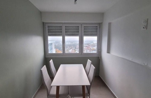 Epinay-sur-Seine Apartment | 76 m² Apartment ∙ 3 bedrooms ∙ 8 guests