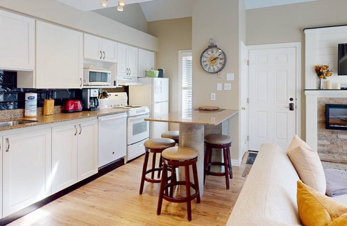 Craigleith Condo | 79 m² Condo ∙ 2 bedrooms ∙ 6 guests