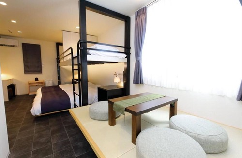 Higashiueno House | 7person room 2 semidouble beds2 single beds1 set of futons private bathroom and shared kitche / Taito-ku Tokyo