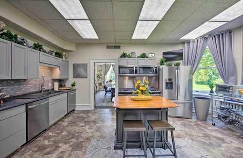 Annville House | 8 Mi to Hersheypark: 'Millard Mansion' in Annville
