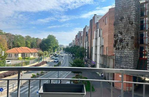 Drancy Centre Apartment | 80 m² Apartment ∙ 1 bedroom ∙ 7 guests