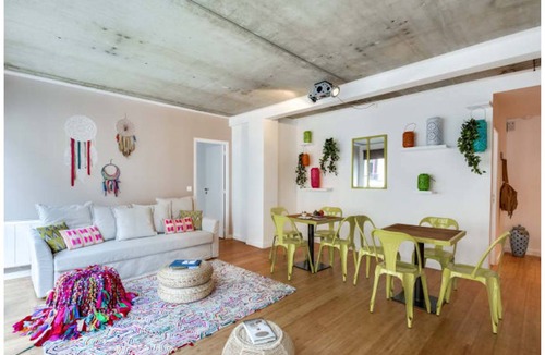 Quartier Saint-Georges Apartment | 80 m² Apartment ∙ 3 bedrooms ∙ 6 guests