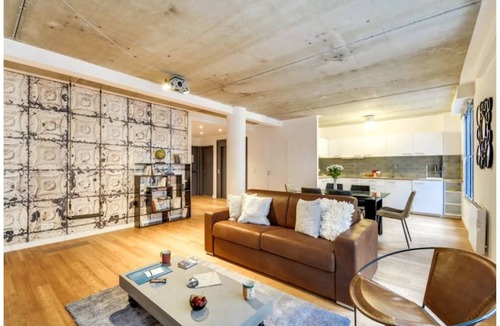 Quartier Saint-Georges Apartment | 80 m² Apartment ∙ 2 bedrooms ∙ 4 guests