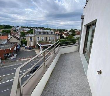 Villemomble Apartment | 80 m² Apartment ∙ 1 bedroom ∙ 2 guests