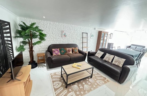 Bailly-Romainvilliers Apartment | 80 m² Apartment ∙ 2 bedrooms ∙ 4 guests