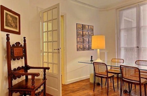 Passy Apartment | 82 m² Apartment ∙ 2 bedrooms ∙ 4 guests