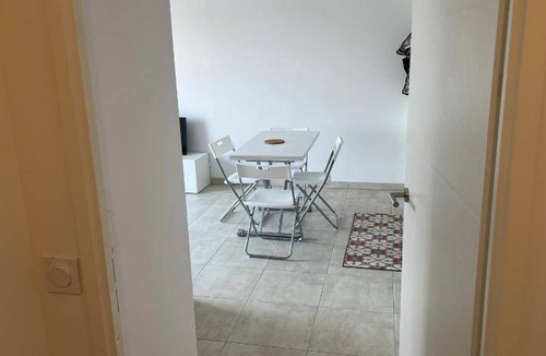 Le Blanc-Mesnil Apartment | 85 m² Apartment ∙ 2 bedrooms ∙ 4 guests