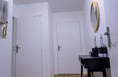 Aubervilliers Apartment | 85 m² Apartment ∙ 3 bedrooms ∙ 10 guests