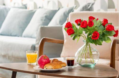 Grenelle Apartment | 85 m² Apartment ∙ 3 bedrooms ∙ 8 guests