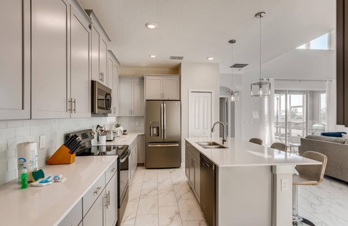 Four Corners House | 871 DS - Exquisite 5BR Retreat with Pool