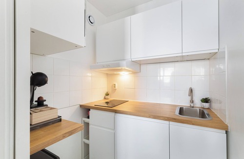Saint-Denis Apartment | 8min from Paris, metro 13&14, Near Stade de France