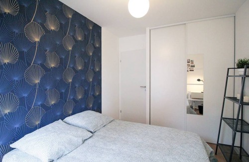 Clichy Resort | 90 m² Private room ∙ 1 bedroom ∙ 5 guests