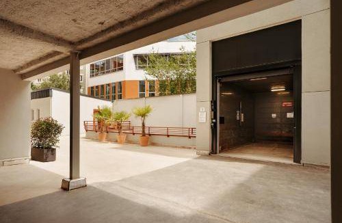 Montrouge Apartment | 90 m² Serviced apartment ∙ 3 bedrooms ∙ 8 guests