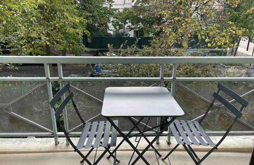 Charenton-le-Pont Apartment | 92 m² Apartment ∙ 3 bedrooms ∙ 6 guests