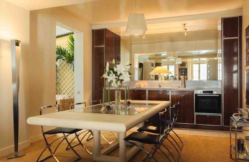 Quartier du Faubourg-Montmartre Hotel | 92 m² Hotel ∙ 4 guests