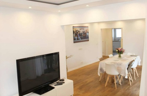 Val de Brie Apartment | 98 m² Apartment ∙ 4 bedrooms ∙ 10 guests