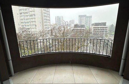Bobigny Resort | 98 m² Private room ∙ 1 bedroom ∙ 4 guests