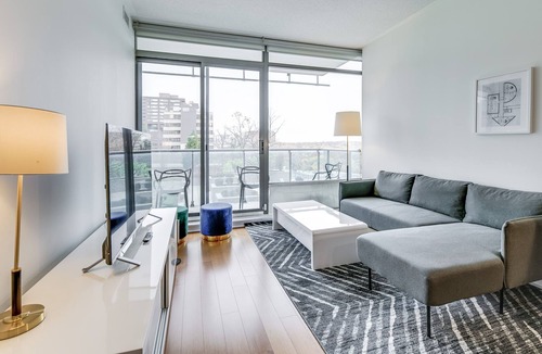 Yorkville Apartment | 9th Floor Suite Yorkville