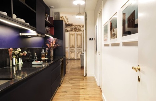 Madeleine Apartment | A 200M2 HAUSSMANN LUXURY OF OLD CHARM & EXTRAVAGANCE-LA MADELEINE